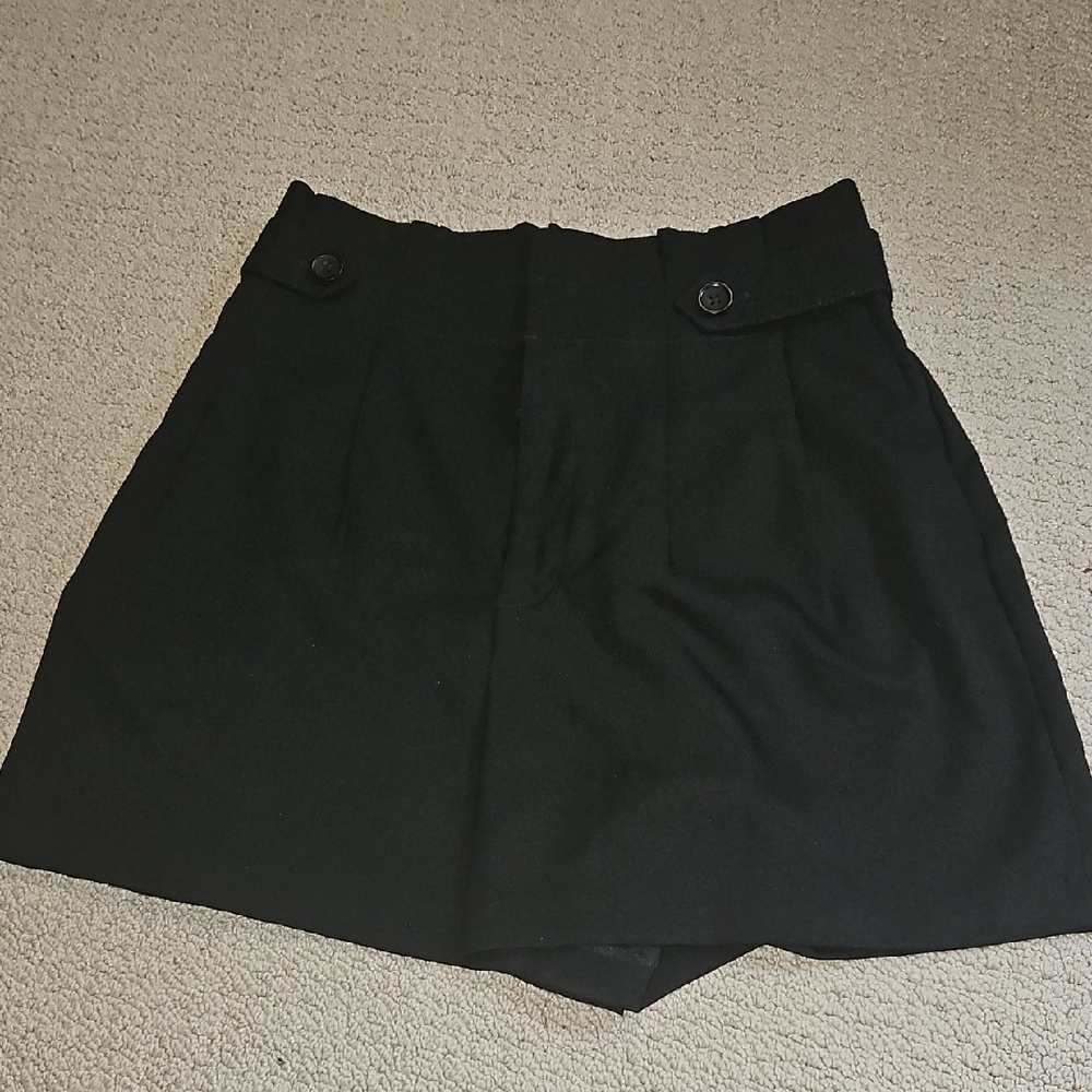Banana Republic Black High Waist Women Shorts (0030)